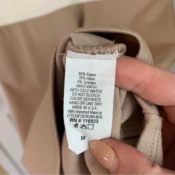 Guess Colorblock Sleeveless Tan and White Bodycon Dress, size M - Picture 5 of 7